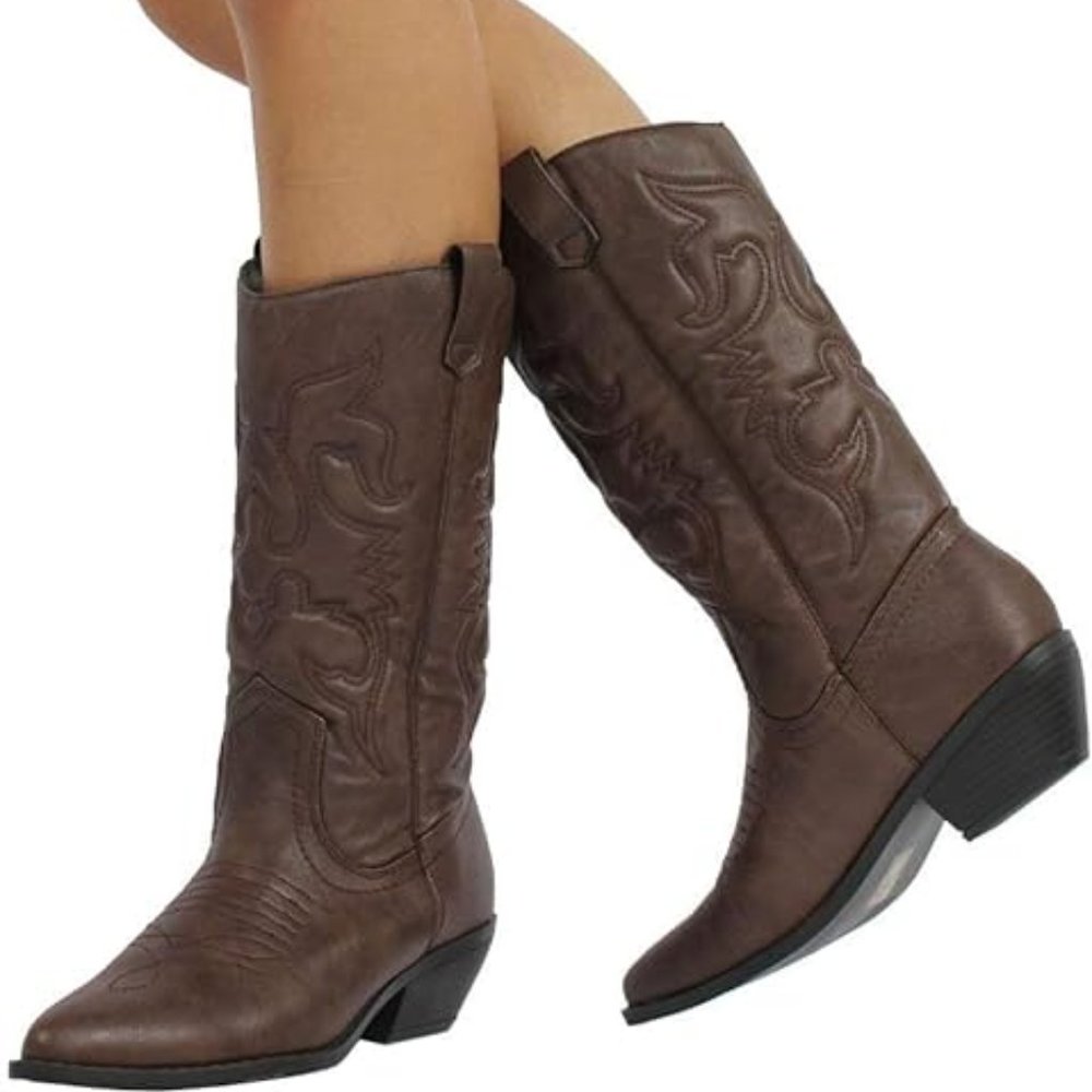 Soda Rerun Women's Brown Western Boots Size 8.5 (FITS LIKE 7.5) Like New